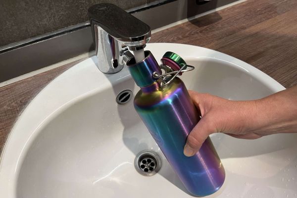 Trinkflasche auffüllen